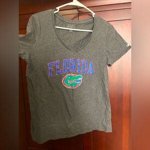 Women’s Champions Florida Gators Shirt Large